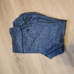 Northface leggings 3/4 capri length